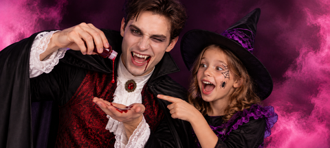 Juhlamaailma: Halloween Tekoveri maskeerauksessa-blogin kuvituskuva.