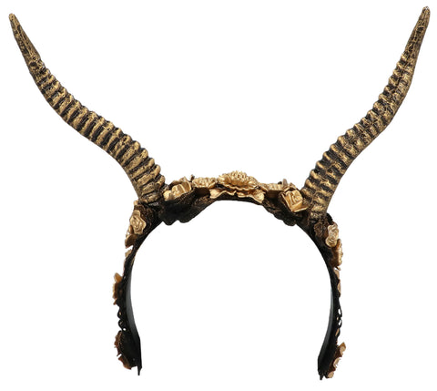 Demonin sarvipanta kukilla