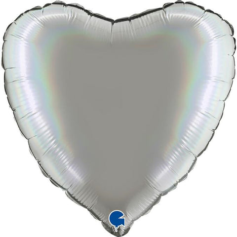 Platina sateenkaaren väreissä kuultava sydän foliopallo