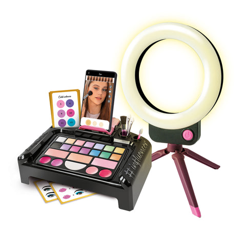 CRAZY CHIC BEAUTY INFLUENCER