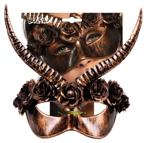 Puolinaamari demoni sarvilla