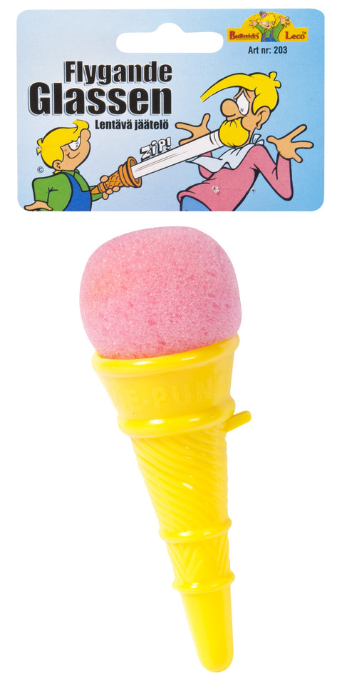 Jäätelötötterö hyppivällä pehmopallolla